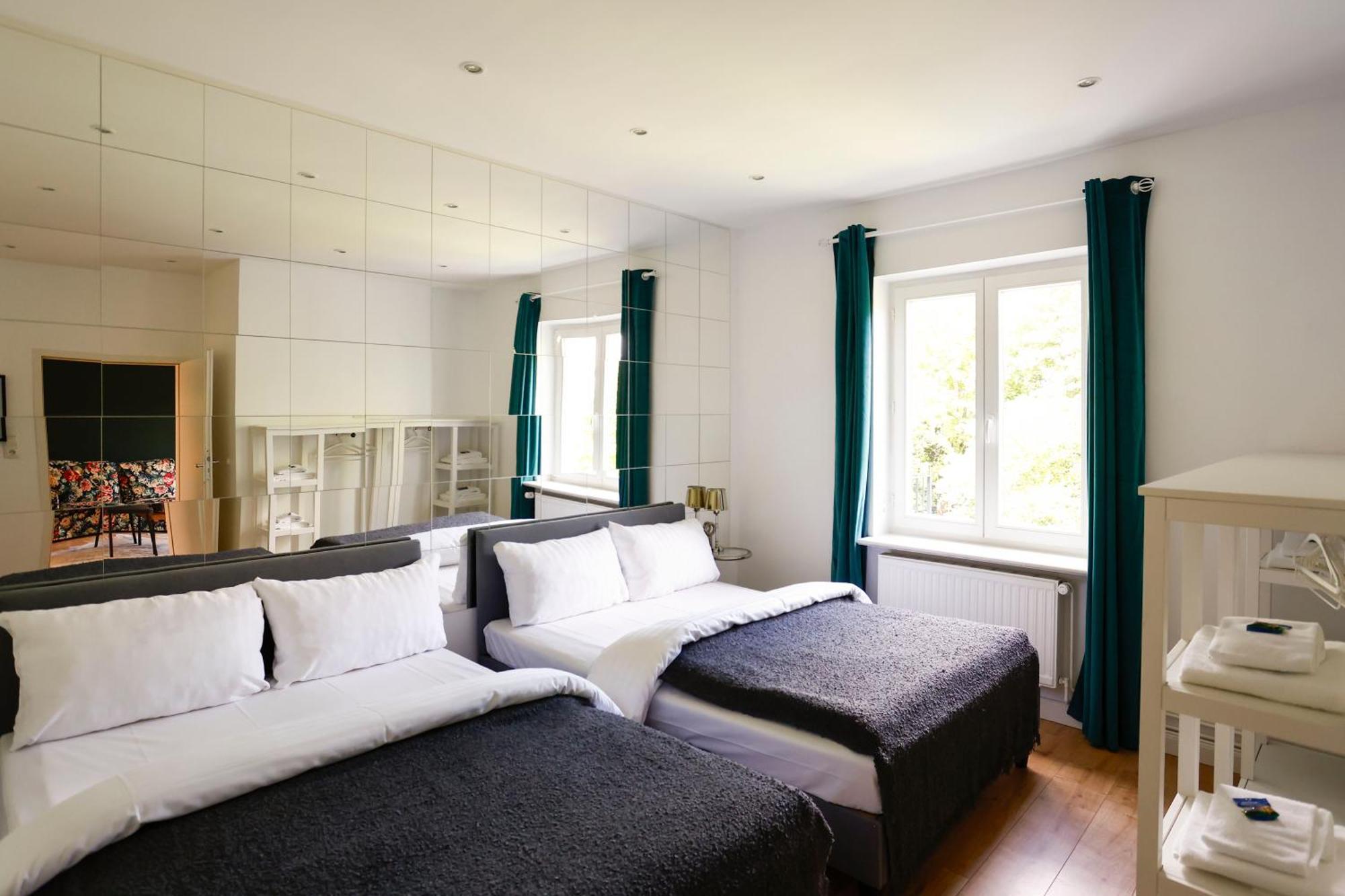 Sleephotels Alsterroom ฮัมบูร์ก ภายนอก รูปภาพ